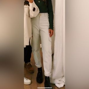 Aritiza Cargo Pants — EXCELLENT condition